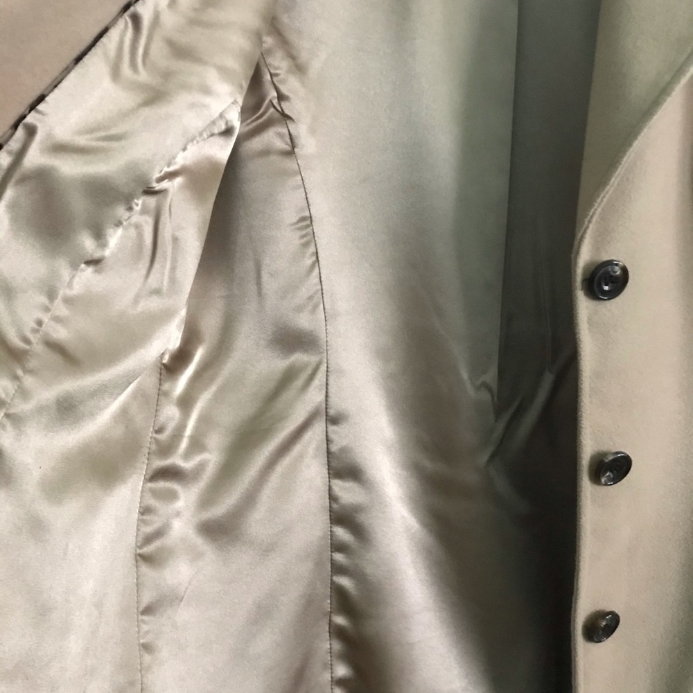 Jacket - Picture 3 of 5